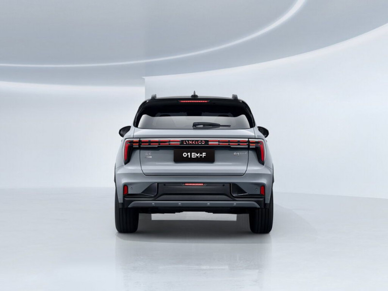 Новый автомобиль Lynk&co 01 — 7