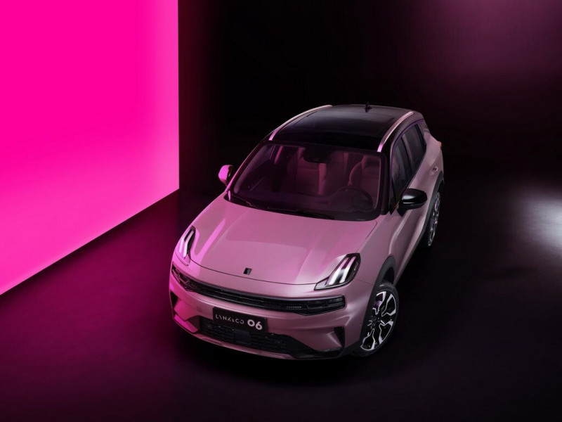 Новый автомобиль Lynk&co 06 — 15