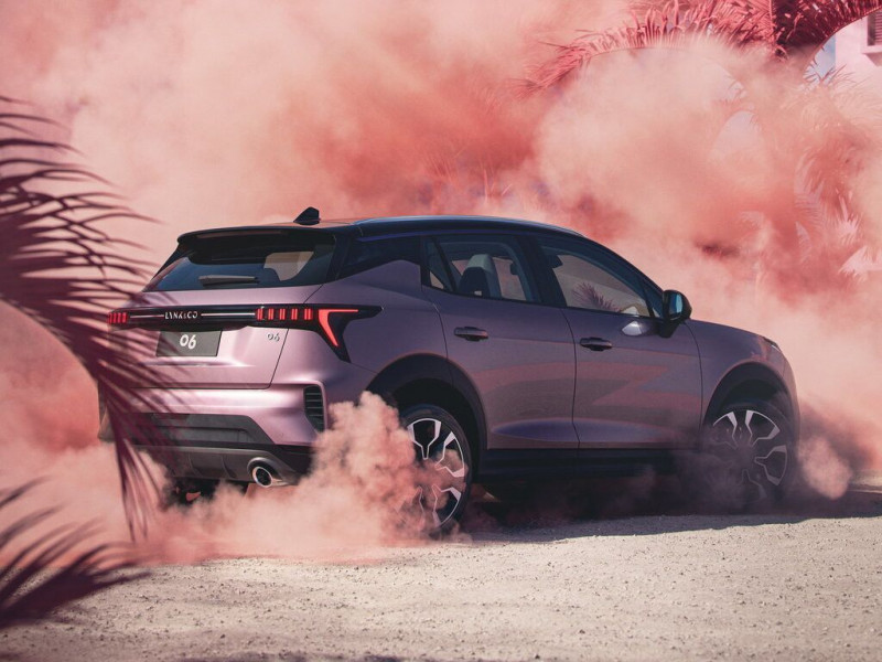 Новый автомобиль Lynk&co 06 — 18