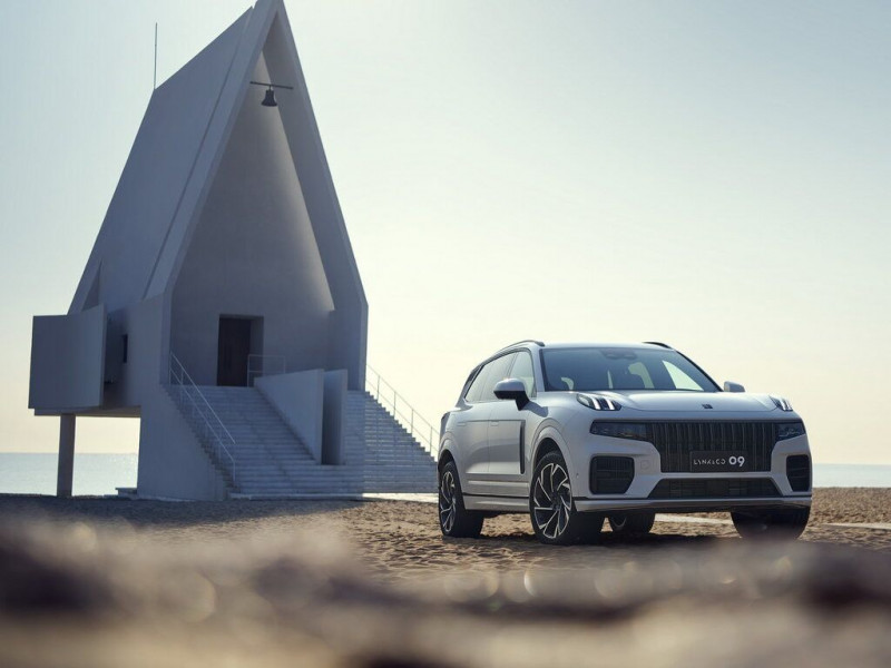 Новый автомобиль Lynk&co 09 — 8