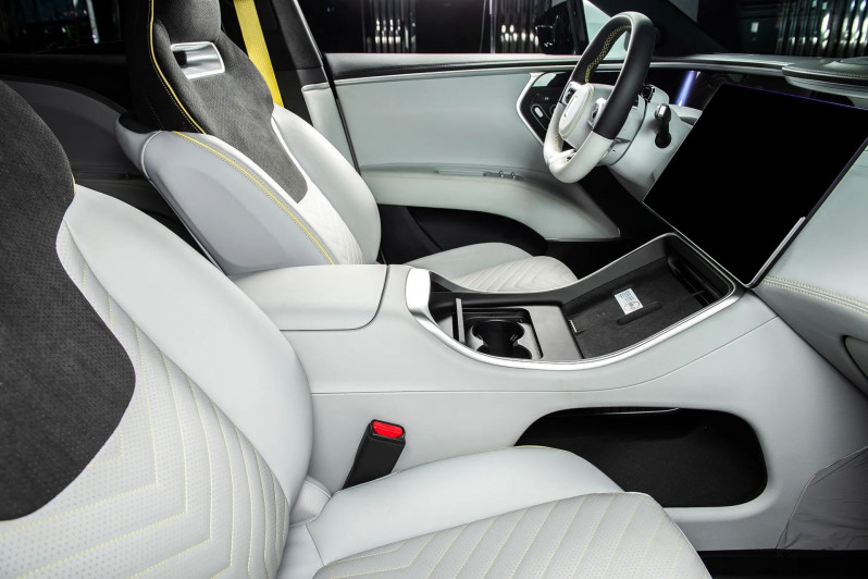 Новый автомобиль Avatr 11 — 16