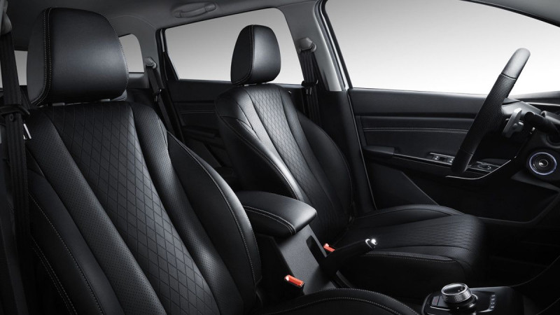 Автомобиль Baojun 310w — 10