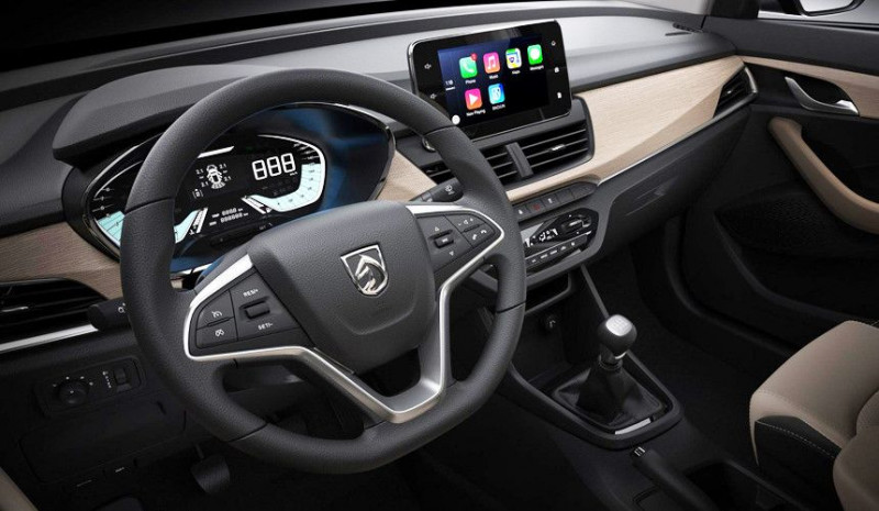 Автомобиль Baojun 360 — 10