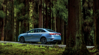 Новый автомобиль Geely 4th generation emgrand hybrid