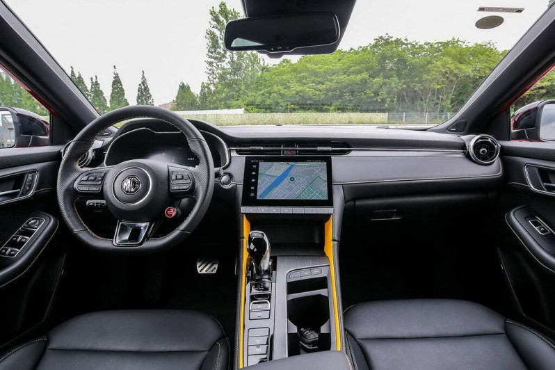 Новый автомобиль Mg 6 — 13