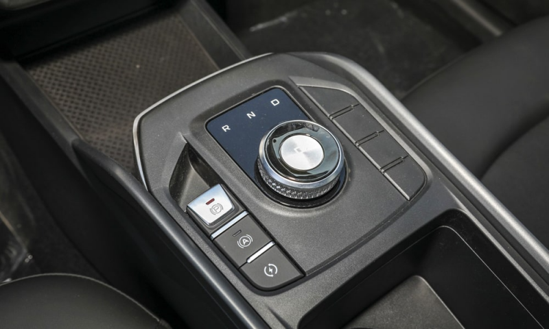 Автомобиль Livan 60s — 11