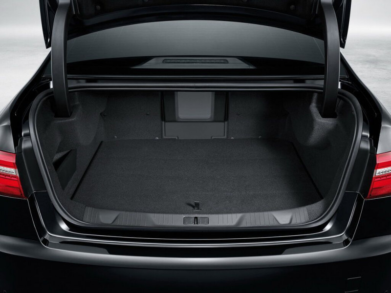 Автомобиль Dongfeng A9 — 15