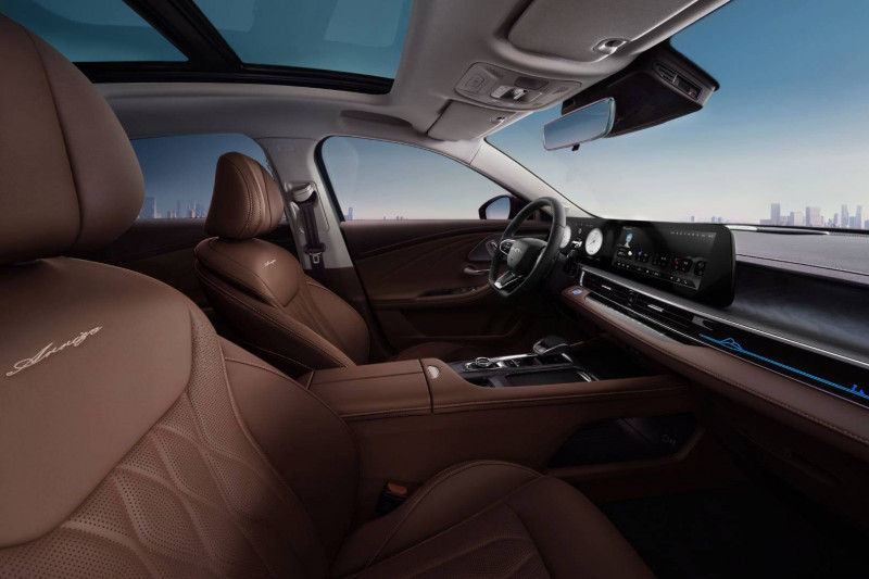 Новый автомобиль Chery Arrizo 8 high energy — 8