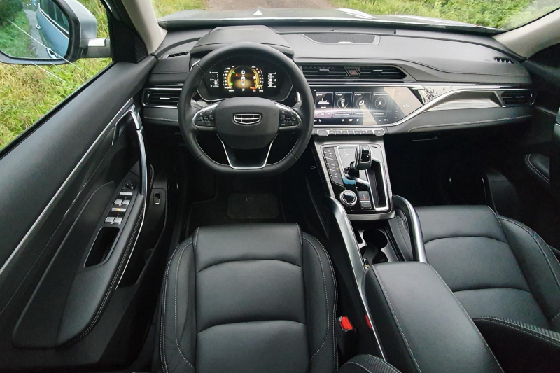 Новый автомобиль Geely Atlas pro — 13