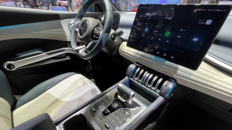 Автомобиль Byd Atto 3 — 13