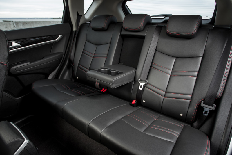 Новый автомобиль Dongfeng Ax7 — 12