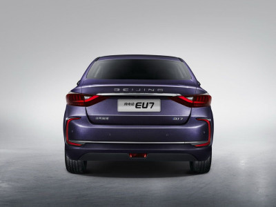 Новый автомобиль Baic group Beijing eu7