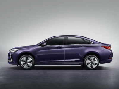 Новый автомобиль Baic group Beijing eu7