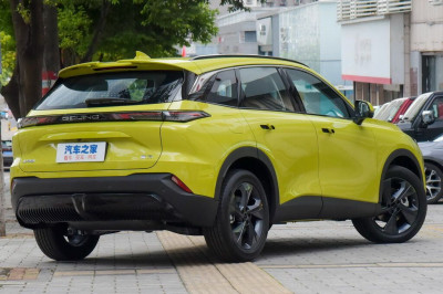 Новый автомобиль Baic group Beijing rubics cube