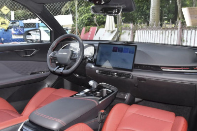 Новый автомобиль Baic group Beijing rubics cube