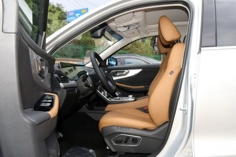 Автомобиль Baic group Beijing x7 phev — 10