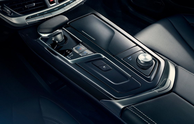 Новый автомобиль Geely Borui — 17