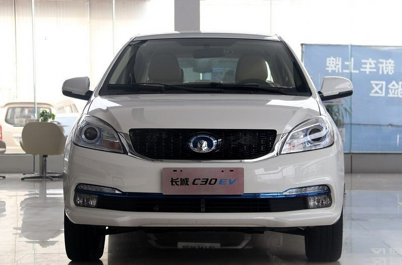 Автомобиль Great wall C30 ev — 3
