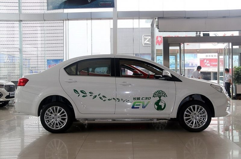 Автомобиль Great wall C30 ev — 4