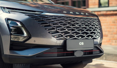 Новый автомобиль Omoda C5