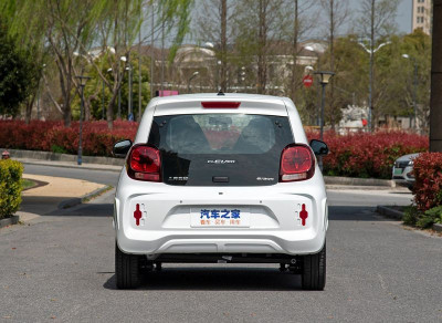 Новый автомобиль Roewe Clever