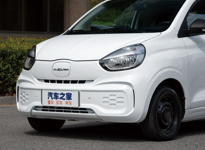 Новый автомобиль Roewe Clever