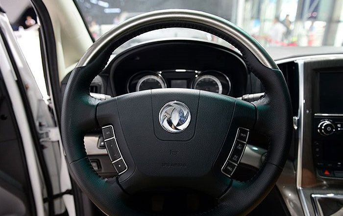 Автомобиль Dongfeng Cm7 — 9