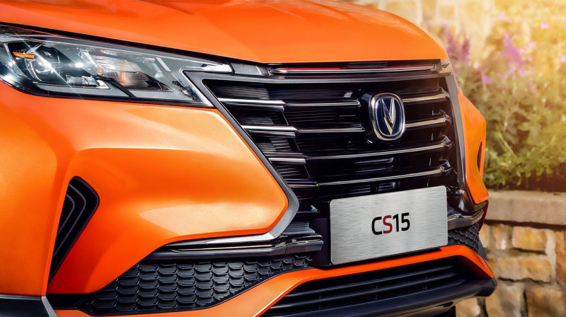 Автомобиль Changan Cs15 — 11