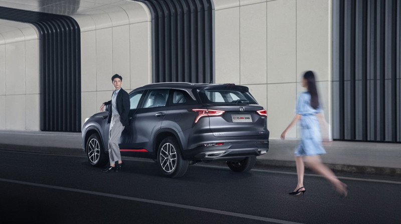 Автомобиль Changan Cs75 plus classic — 9