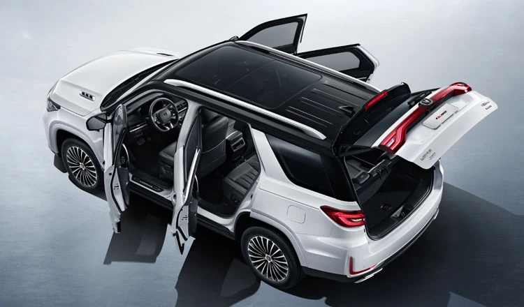 Автомобиль Changan Cs95 — 6