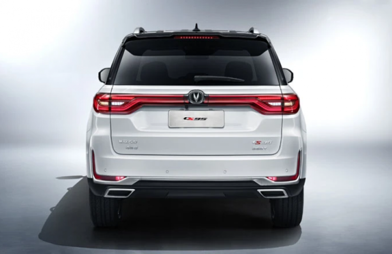 Автомобиль Changan Cs95 — 7