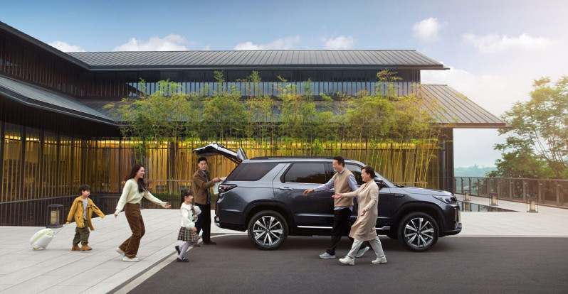 Новый автомобиль Changan Cs95 plus — 3