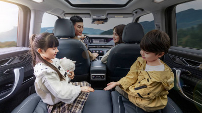 Новый автомобиль Changan Cs95 plus