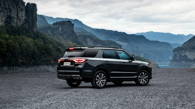 Новый автомобиль Changan Cs95new — 3