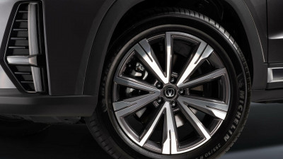 Новый автомобиль Changan Cs95new