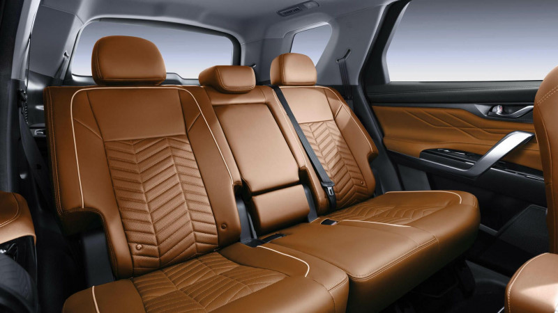 Новый автомобиль Changan Cs95new — 8