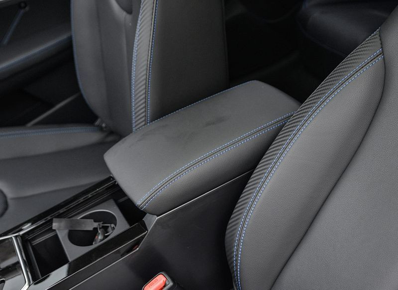 Новый автомобиль Venucia D60 ev — 12