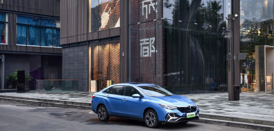 Новый автомобиль Venucia D60 ev