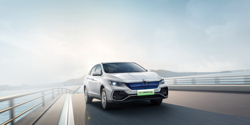 Новый автомобиль Venucia D60 ev plus — 13