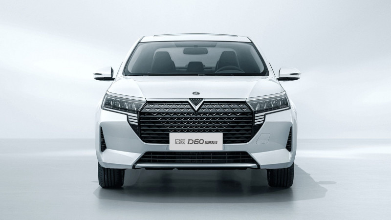 Новый автомобиль Venucia D60 plus — 7