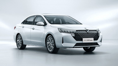 Новый автомобиль Venucia D60 plus