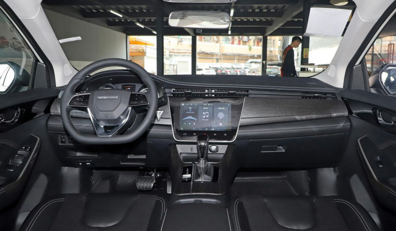 Новый автомобиль Venucia D60 plus — 10