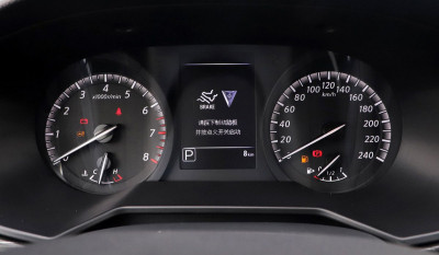 Новый автомобиль Venucia D60 plus