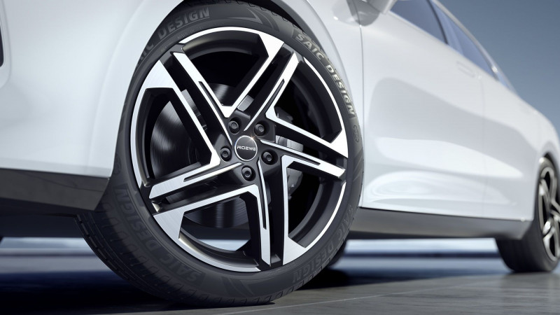 Новый автомобиль Roewe D7 ev — 15