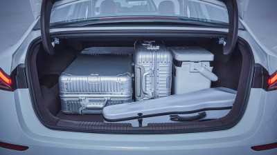 Новый автомобиль Roewe D7 ev