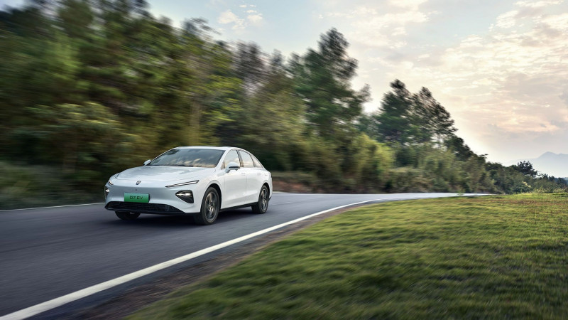 Новый автомобиль Roewe D7 ev — 17