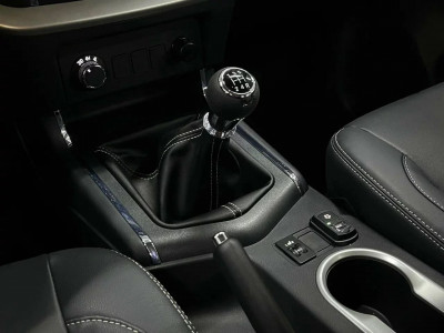 Новый автомобиль Dongfeng Df6