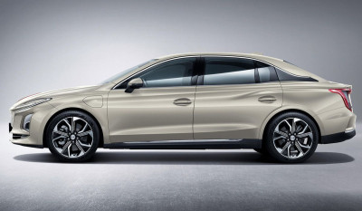 Новый автомобиль Hongqi E-qm5