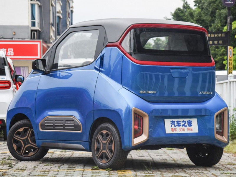 Новый автомобиль Baojun E200 — 13