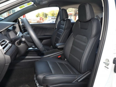 Автомобиль Byd E3